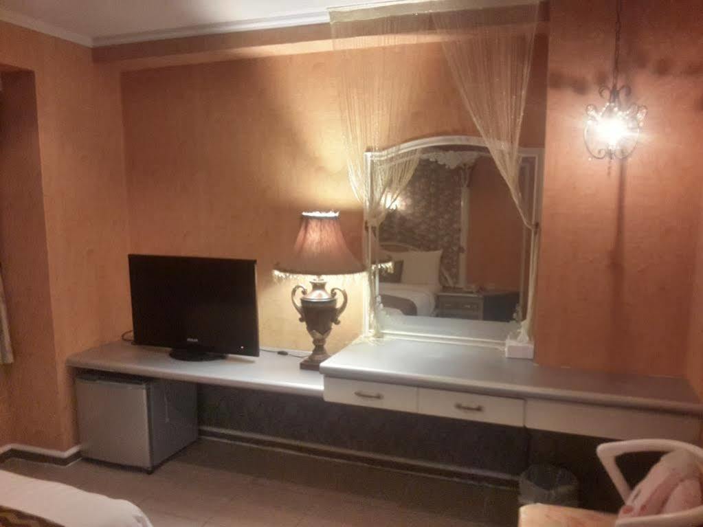 Boston Hotel Цзяї Екстер'єр фото