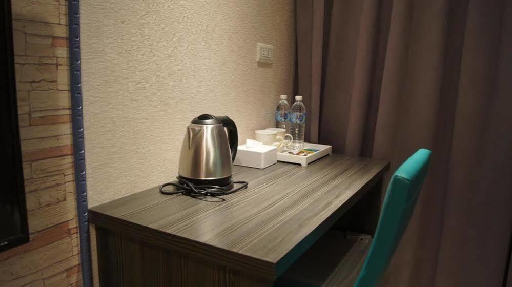 Boston Hotel Цзяї Екстер'єр фото