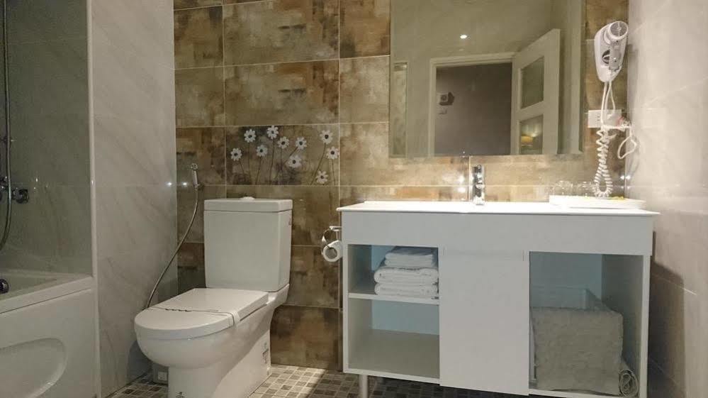 Boston Hotel Цзяї Екстер'єр фото
